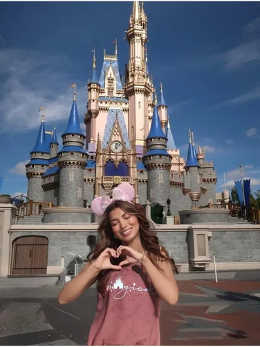 Vista 3 de Magic Castle Tank Mujeres Magic Kingdom Graphic Chaleco Verano Casual Vacaciones Sin Mangas Tops