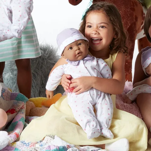 Vista 5 de JC Toys - La Baby - Muñeca bebé hispana grande de cuerpo suave de 20 pulgadas - Lavable - Atuendo morado removible con gorro y chupete - Para niños