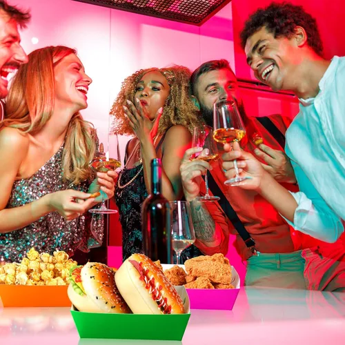Vista 5 de Hoolerry 48 bandejas de papel neón para fiestas, botes de aperitivos para dulces, palomitas de maíz, nacho, cuenco para servir perros calientes