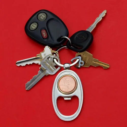 Vista 2 de US 1955 Lincoln Small Cent BU Uncirculated Coin Gold Silver Two Tone Key Chain Ring Bottle Opener NEW - Lucky Penny
