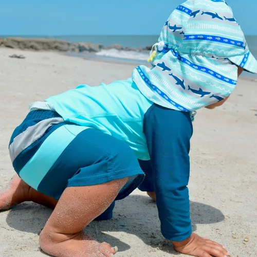 Vista 5 de Girls' Long Sleeve Rashguard All-Day UPF 50+ Sun ProtectionWet Or Dry