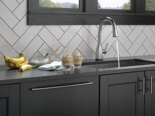 Vista 7 de Delta Faucet Mateo Touch - Grifo de cocina de níquel cepillado, grifos de cocina con rociador extraíble, grifo de fregadero de cocina, grifo táctil