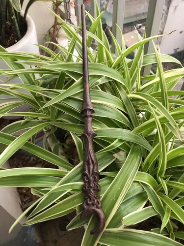 Vista 5 de Handicraftviet Moon Wand - Varita mágica de madera tallada a mano, varitas de mago para cosplay coleccionable, el mejor regalo para adultos y niños