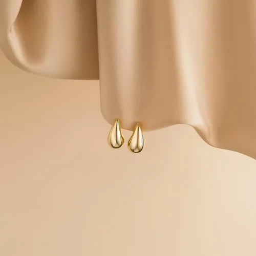Vista 6 de KIAISXES Aretes de aro de gota de agua dorados, aretes gruesos para mujer, ligeros, hipoalergénicos, chapados en oro, joyería de moda para niñas