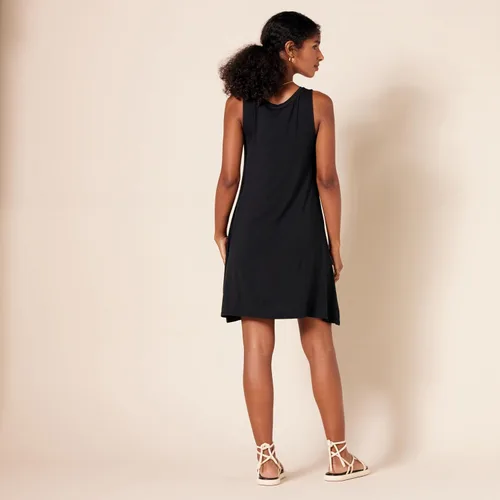Vista 3 de Tienda Essentials - Vestido con vuelo y sin mangas para mujer (disponible en tallas extragrandes)