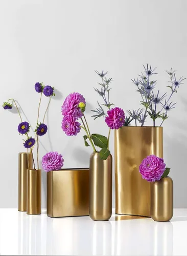 Vista 5 de Serene Spaces Living Jarrón de cápsula floral dorado mate, elegantes jarrones para centros de mesa en bodas, mesas de fiesta, comedor o mesa