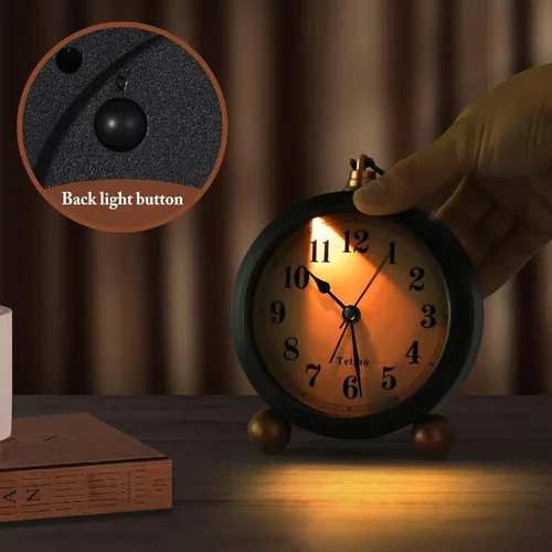 Vista 2 de Tetino Reloj despertador analógico, reloj de escritorio alimentado por batería con luz nocturna, silencioso, sin tictac, reloj despertador de diseño