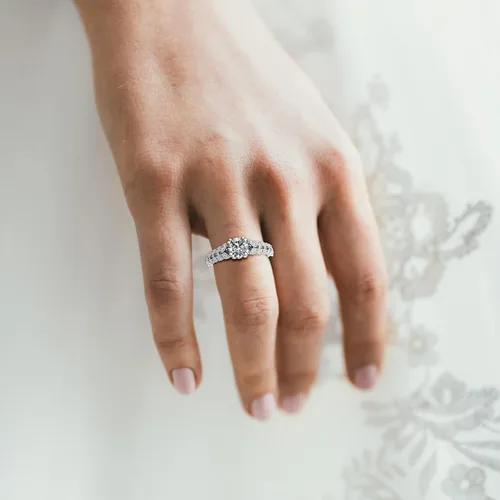 Vista 5 de Anillo de compromiso de aniversario para mujer, anillo de compromiso, joyería de regalo, regalo de novia, Navidad, cumpleaños
