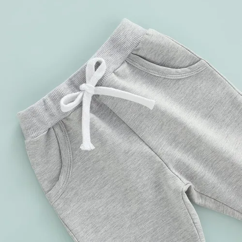 Vista 6 de Conjunto de sudadera de manga larga con capucha y pantalones con cordón para bebé y niña, ropa casual para otoño e invierno