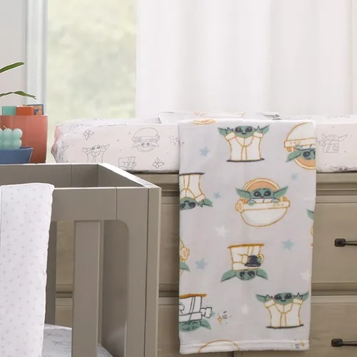 Vista 4 de Star Wars Grogu - Funda para cambiador contorneada, color crema y blanco, súper suave