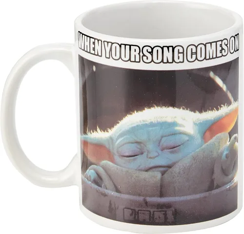 Vista 2 de Star Wars Pyramid THE MANDALORIAN TAZA CUANDO TU CANCIÓN ENTREGA BLANCA