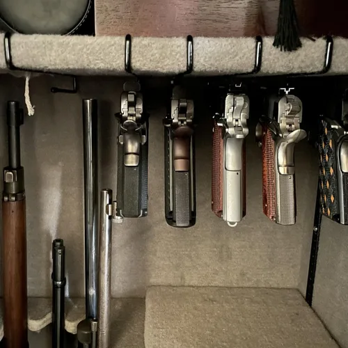 Vista 6 de Estante de pistola para caja fuerte para armas, estante para pistolas, organizador seguro para pistolas, estantes interiores para pistolas, soporte