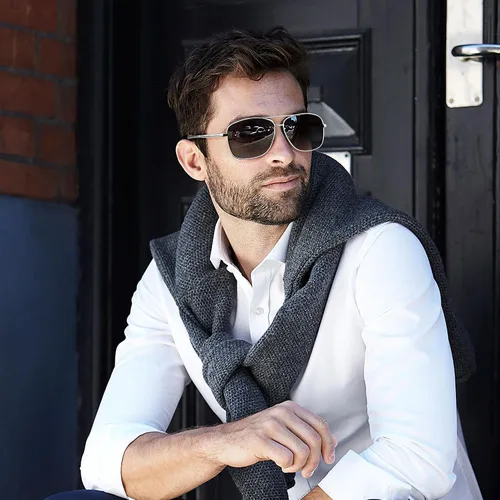Vista 7 de URUMQI Lentes de sol de aviador polarizados cuadrados para hombre, lente de protección TAC UV400, pantallas de navegador piloto para conducir golf