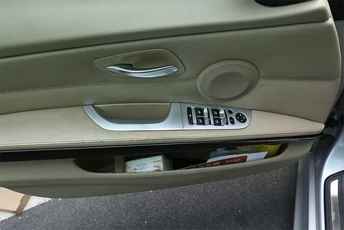 Vista 2 de Interruptor de elevación de ventana para BMW Serie 3 E90 E91 E92 E93 (14.8 in, estilo de fibra de carbono)