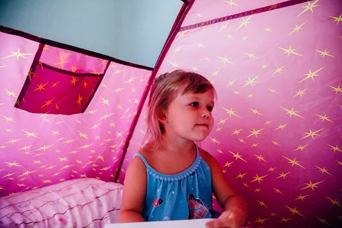 Vista 12 de Pacific Play Tents castillo secreto, Castle, Amarillo