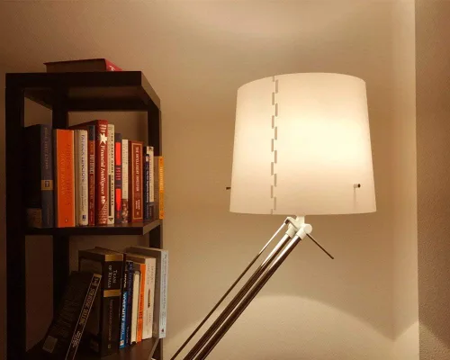 Vista 4 de Euri Lighting EA19-15W2020e, LED A19 15 W (equivalente a 100 W), 1600 lm, regulable, base E26 de 2700 K (blanco cálido) totalmente cerrada