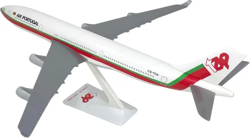 Vista 3 de TAP Air Portugal A340-300 Escala 1:200 - Modelo de avión de plástico a presión - Réplica coleccionable de los aviones TAP Air Portugal Airlines