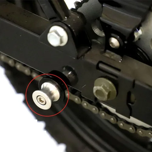 Vista 4 de Par de tornillos de soporte de basculante de 0.394 in CNC para motocicleta, carretes deslizadores para Ninja ZX-6R ZX600 1998-2011 ZX6R Z1000
