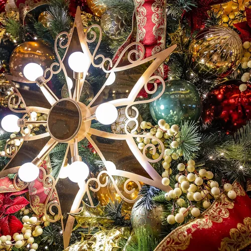 Vista 6 de Emopeak - Juego de 24 esferas navideñas, ornamentos irrompibles, 4 estilos, decoración colgante para árbol de Navidad, boda o fiesta