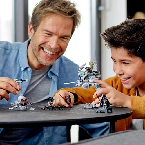 Vista 4 de LEGO Star Wars Clone Scout Walker - Edición del 20 aniversario 75261 Kit de construcción (250 piezas)