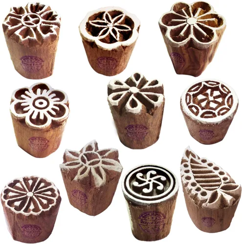 Vista 12 de Sellos de impresión de arcilla Arty Crafty pequeños bloques de madera con forma floral (juego de 10) Htag2101