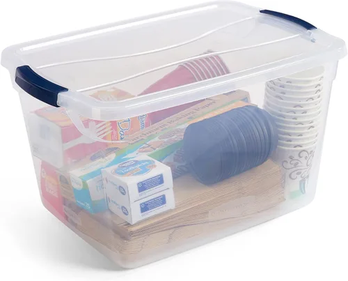 Vista 4 de Rubbermaid Cleverstore Clear 32 Qt, paquete de 6 contenedores de almacenamiento de plástico apilables con tapas, excelentes para almacenamiento