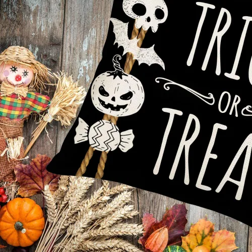Vista 5 de Fukeen Juego de 4 fundas de almohada de 16 x 16 pulgadas con texto en inglés «Happy Halloween», «Truco o trato», fantasma, fantasma, horror