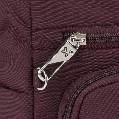 Vista 8 de Travelon Patch Crossbody