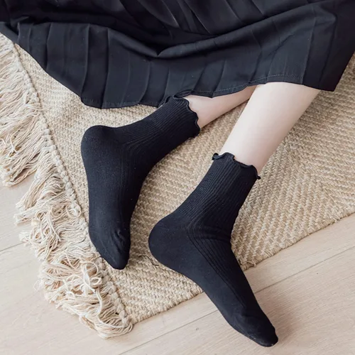 Vista 2 de Calcetines Mcool Mary para mujer, calcetines casuales de algodón de punto de lechuga, con volantes, puños plegables, transpirables, corte en el 6