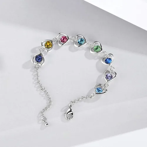 Vista 5 de Pulsera de eslabones de corazón empaquetada en caja de regalo - Regalos de San Valentín para niñas y niños. Regalos para el amor, la amistad, Metal