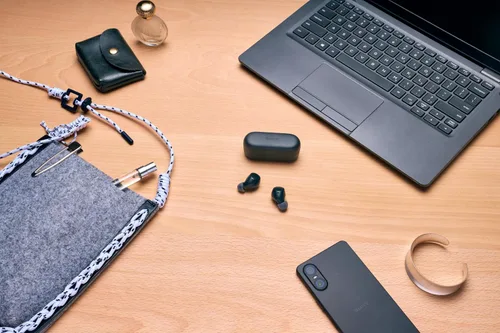 Vista 11 de Sony WF-C510 Auriculares Bluetooth verdaderamente inalámbricos, color negro Ajuste cómodo y compacto, hasta 22 horas de batería, conexión