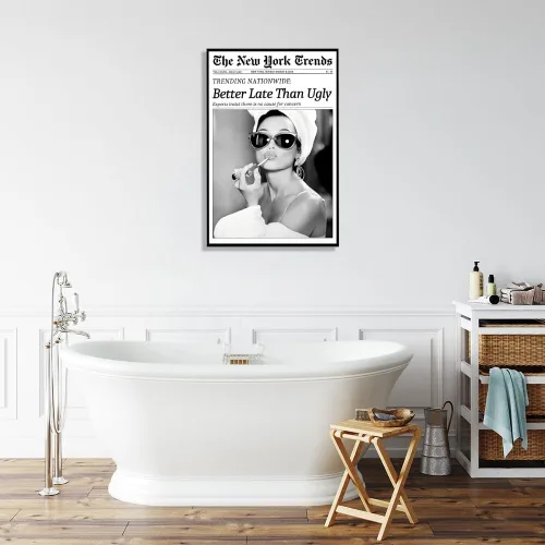 Vista 3 de Arte de pared de periódico vintage, impresiones en lienzo en blanco y negro Better Late Than Ugly Funky póster feminista moderno preppy, decoración