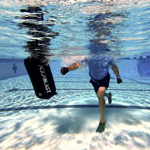 Vista 7 de AquaBLAST - Saco de boxeo portátil para piscinas y spas de natación Entrenamiento de cuerpo completo y de bajo impacto