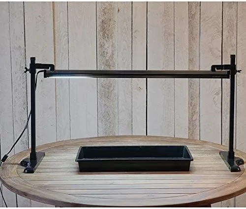 Vista 2 de Park Seed Sunblaster Seed Starting Soporte de luz universal T5 para encimera de cultivo en interiores con barras de soporte de 18 pulgadas