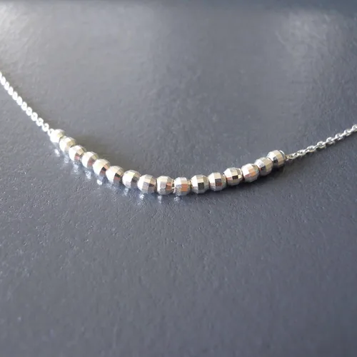 Vista 5 de Annika Bella Collar de Plata de Ley 925 con Cuentas en Barra para Mujer, Collar Corto y Delicado con Cuentas de Plata, Joyería Resistente al