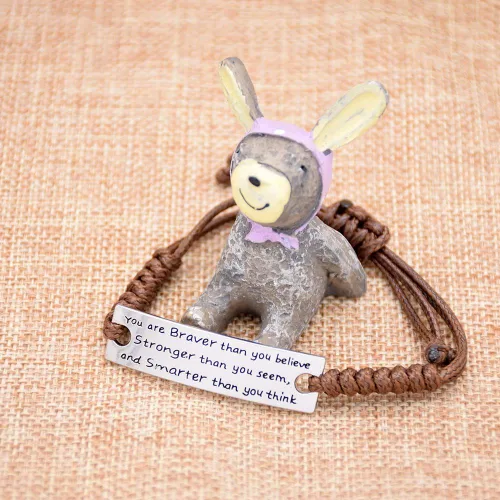 Vista 2 de O. Riya You Are Braver Than You Believe-Pulsera encantadora e inspiradora.