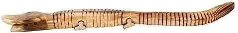 Vista 3 de Juguete de cocodrilo de madera para niños Juguete único y antiguo para el hogar
