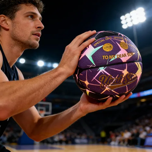 Vista 2 de Baloncesto grabado para hijo nieto que brilla en la oscuridad y holográfico, reflectante de 29.5 pulgadas con bomba de aire, regalo personalizado