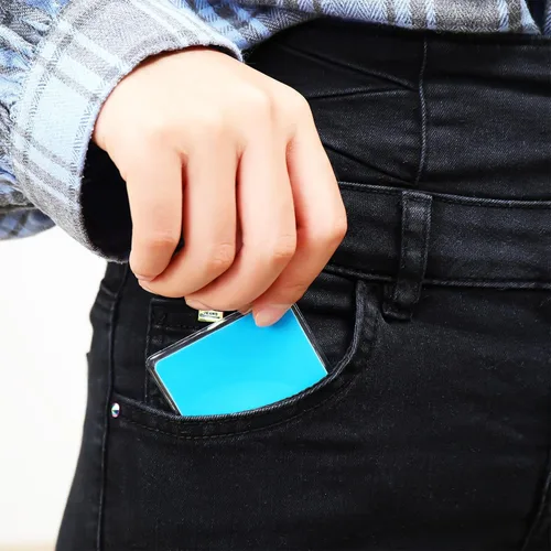 Vista 5 de Zonon Paquete de 48 fundas protectoras para tarjetas de seguridad social de 24 mil, soporte de plástico impermeable de PVC transparente, fundas