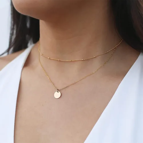 Vista 2 de LEXODY Delicado collar de gargantilla de oro simple para mujer, chapado en oro de 18 quilates, minimalista en capas, cadena de moneda circular única