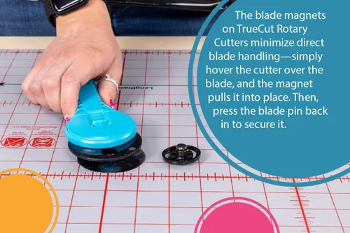 Vista 5 de TrueCut - Cortador giratorio recto – Cortador de ruedas ergonómico de 1.772 in para tela y manualidades – zurdo o diestro – Regla de guía y guía