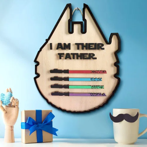 Vista 6 de Letreros de madera personalizados con nombres y sables de colores personalizados con texto en inglés "I AM THEIR THEIR Father", grabado con nombre