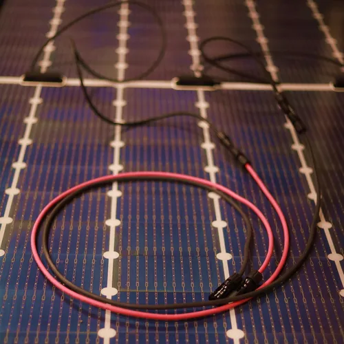 Vista 6 de Cables solares fotovoltaicos prémium de 10 pies 10 AWG con conectores macho y hembra, 7 hebras de cobre/2000 voltios, doble aislamiento y resistente