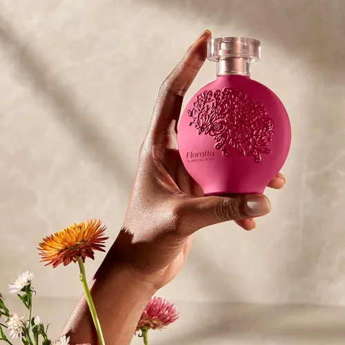 Vista 5 de O BOTICARIO Floratta Secret Flowers - Perfume para mujer, 2.5 onzas Fruity floral and fig flower everyday fragrance. Delivers a more unique