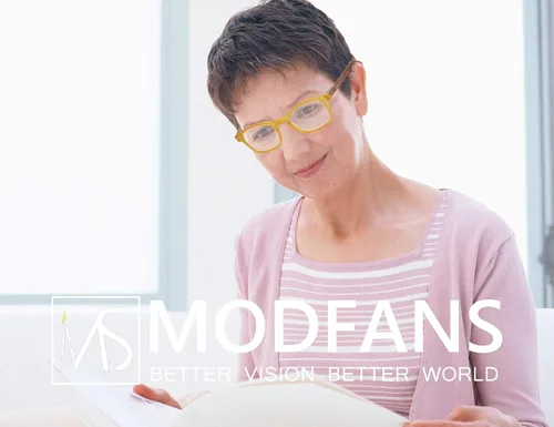 Vista 7 de MODFANS Paquete de 4 gafas de lectura 2.0, con bisagras de resorte de aspecto de madera, elegantes, para hombres y mujeres Paquete de 4