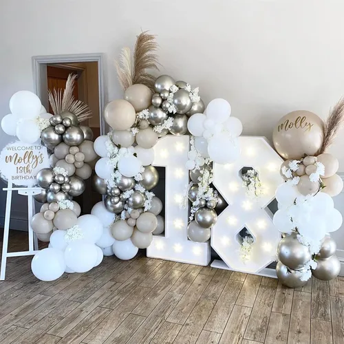 Vista 3 de KOMOREBI Globos blancos de 10 pulgadas, 100 globos blancos lisos de látex para cumpleaños, compromiso, boda, baby shower, aniversario, decoración