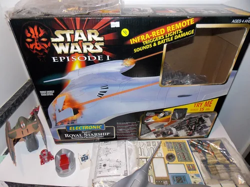 Vista 2 de Star Wars Episodio 1 Juego electrónico Naboo Royal Starship Blockade Cruiser
