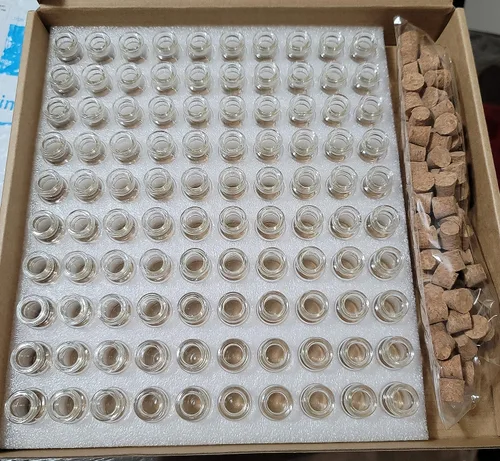 Vista 7 de MaxMau 100 frascos pequeños con corchos de 0.1 onzas líquidas, tapones de corcho, pequeñas botellas de vidrio transparente, mini frascos