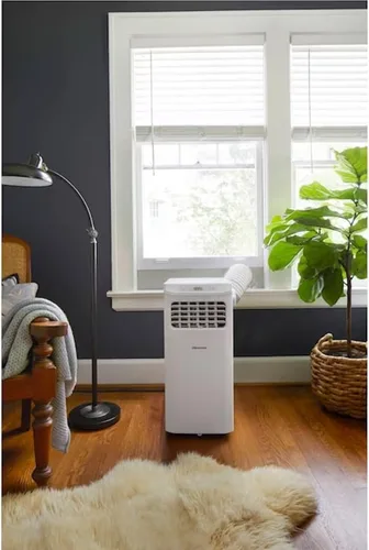 Vista 4 de Hisense Ventilador deshumidificador de enfriamiento portátil de 6,000 BTU para habitaciones más pequeñas de hasta 250 pies cuadrados, control