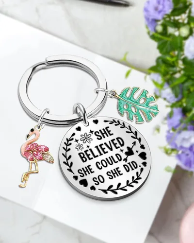 Vista 2 de Llavero de regalo inspirador para mejores amigos familia hija amantes de los animales cumpleaños Navidad relleno de calcetines